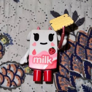 Strawberry Selfie Tokidoki figurine